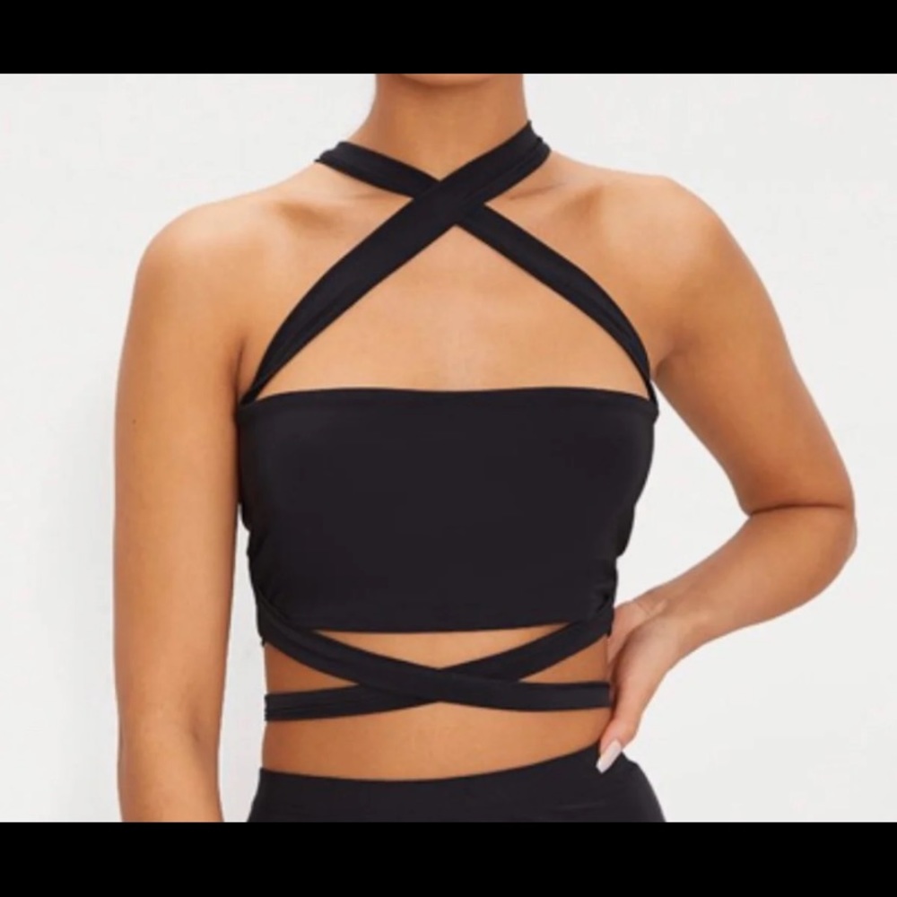 Prettylittlething Bandeau top